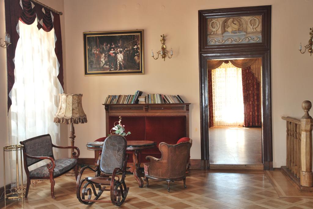 Palac W Czyzowie Szlacheckim Czyzow Szlachecki Extérieur photo