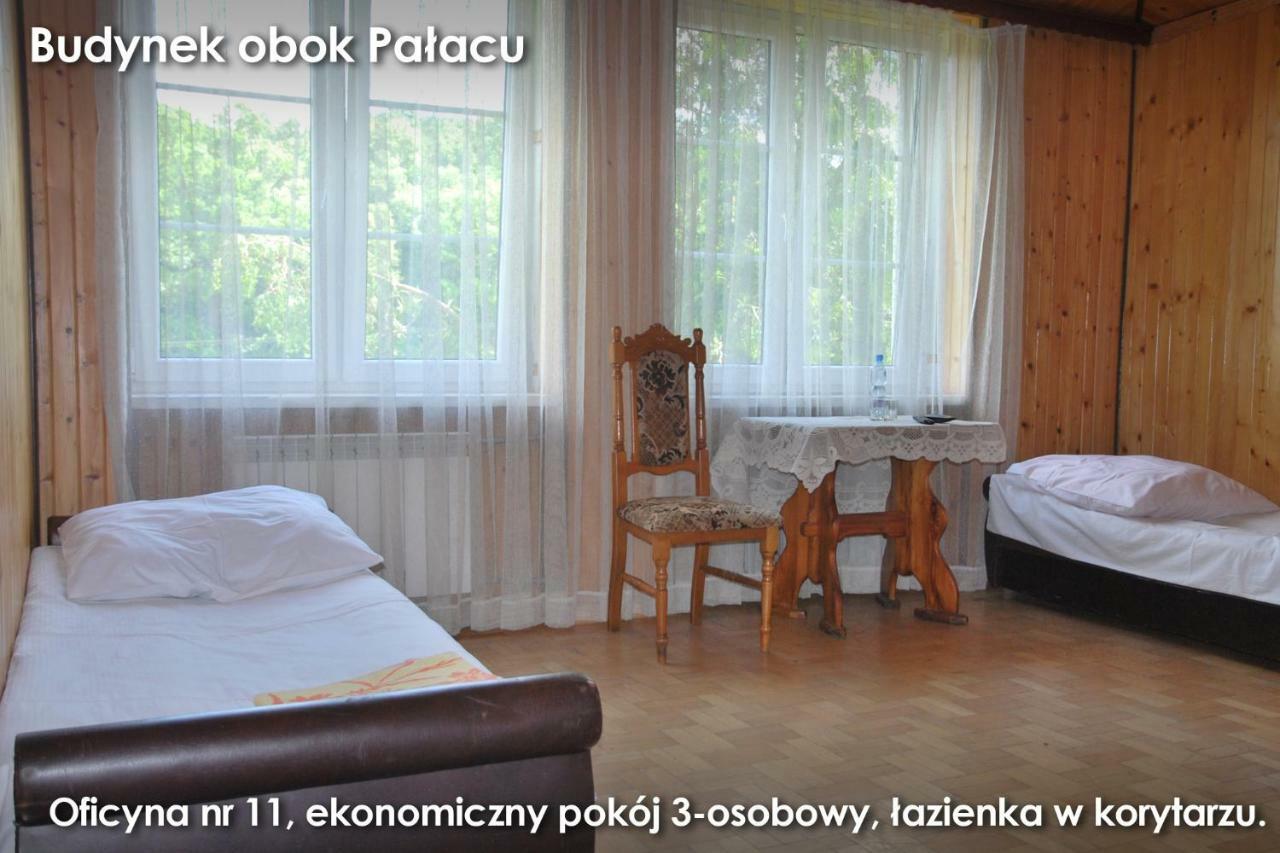 Palac W Czyzowie Szlacheckim Czyzow Szlachecki Chambre photo