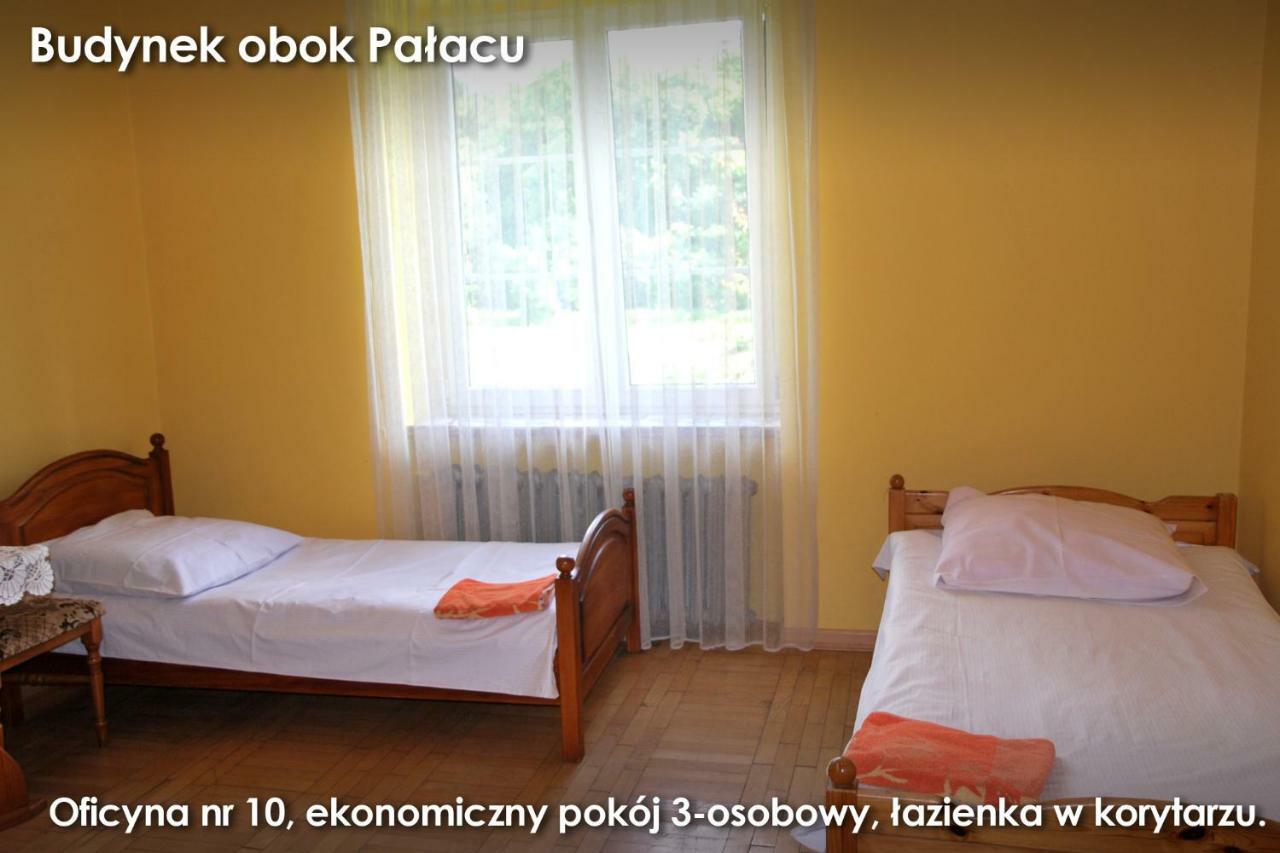 Palac W Czyzowie Szlacheckim Czyzow Szlachecki Chambre photo